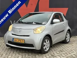Grijs, metallic lak Gebruikt 2009 Toyota iQ Comfort Hatchback | € 2.950 (Eerlijke prijs)
