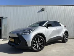 Grijs Gebruikt 2024 Toyota C-HR Limited SUV | € 33.499 (Super prijs)