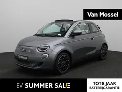 Grijs Gebruikt 2023 Fiat 500e La Prima Cabriolet | € 25.940 (Eerlijke prijs)