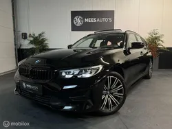 Zwart Gebruikt 2021 BMW 330 Executive Stationwagen | € 28.950 (Super prijs)