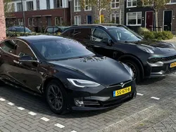 Zwart Gebruikt 2018 Tesla Model S Sedan | € 20.900 (Eerlijke prijs)