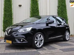Zwart, metallic lak Gebruikt 2017 Renault Scénic IV Zen MPV | € 9.975 (Eerlijke prijs)