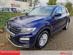 Blauw Gebruikt 2019 VW T-Roc Style SUV | € 14.900 (Eerlijke prijs)