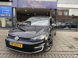 Zwart Gebruikt 2015 VW Golf VII GTE Hatchback | € 14.995 (Iets duurder)
