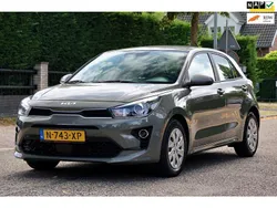 Groen Gebruikt 2022 Kia Rio Comfort Hatchback | € 15.945 (Eerlijke prijs)