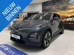 Grijs Nieuw 2025 VinFast VF 6 Plus SUV | € 41.720
