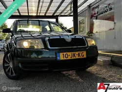 Groen Gebruikt 2002 Skoda Superb Sedan | € 1.100