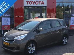 Bruin Gebruikt 2014 Toyota Verso-S MPV | € 10.700 (Goede deal)