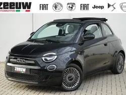 Zwart Gebruikt 2022 Fiat 500e Icon Cabriolet | € 19.900 (Goede deal)
