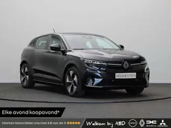 Zwart, metallic lak Nieuw 2024 Renault Mégane Evolution Hatchback | € 29.445 (Super prijs)
