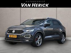 Grijs Gebruikt 2018 VW T-Roc Sport SUV | € 20.945 (Eerlijke prijs)