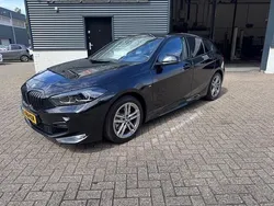 Zwart Gebruikt 2021 BMW 118 M Sport Hatchback | € 24.750 (Iets duurder)
