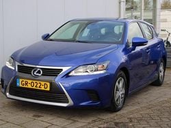 Blauw Gebruikt 2015 Lexus CT200h Hatchback | € 12.445 (Eerlijke prijs)