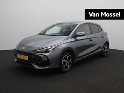 Grijs Gebruikt 2024 MG MG3 Luxury Hatchback | € 21.995 (Eerlijke prijs)