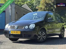 Zwart Gebruikt 2004 VW Polo Sportline Hatchback | € 1.899 (Eerlijke prijs)