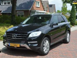 Zwart Gebruikt 2012 Mercedes ML350 SUV | € 15.995 (Eerlijke prijs)