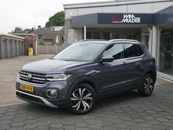 Grijs Gebruikt 2023 VW T-Cross Style SUV | € 25.750 (Eerlijke prijs)