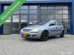 Grijs Gebruikt 2005 Opel Corsa Hatchback | € 1.990 (Eerlijke prijs)