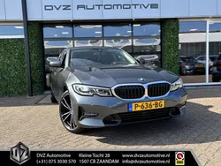 Grijs Gebruikt 2022 BMW 320 Sport Line Sedan | € 32.950 (Super prijs)
