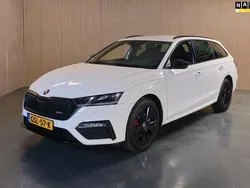 Wit Gebruikt 2022 Skoda Octavia Business Line Stationwagen | € 29.950 (Goede deal)