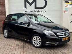 Zwart Gebruikt 2012 Mercedes B180 Ambition MPV | € 9.450 (Goede deal)