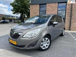 Bruin Gebruikt 2010 Opel Meriva Edition MPV | € 2.950 (Goede deal)