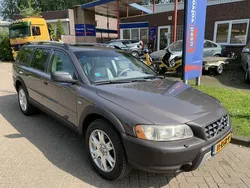 Grijs, metallic lak Gebruikt 2006 Volvo XC70 SUV | € 6.750 (Duur)