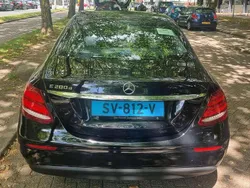 Zwart Gebruikt 2018 Mercedes E200 Sedan | € 18.500 (Goede deal)