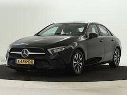 Zwart Gebruikt 2020 Mercedes A180 Business Sedan | € 25.495 (Goede deal)