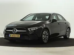 Zwart Gebruikt 2020 Mercedes A180 Business Sedan | € 25.495 (Goede deal)