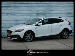 Gebruikt 2015 Volvo V40 CC Ocean Race Stationwagen | € 9.850 (Super prijs)