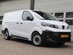 Wit Gebruikt 2024 Peugeot Expert Van | € 27.700 (Eerlijke prijs)