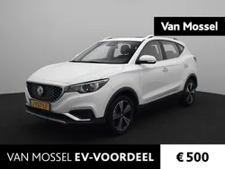 Wit Gebruikt 2020 MG ZS Luxury Sedan | € 14.995 (Eerlijke prijs)