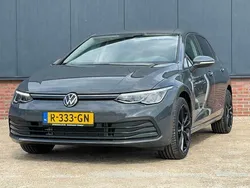 Grijs Gebruikt 2021 VW Golf VIII Hatchback | € 23.499 (Eerlijke prijs)