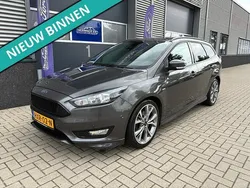 Grijs Gebruikt 2018 Ford Focus Titanium Stationwagen | € 14.450 (Goede deal)