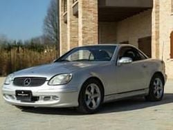 Grijsgrigio Gebruikt 2001 Mercedes SLK320 Cabriolet | € 18.000