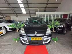 Zwart Gebruikt 2012 Renault Scénic III Bose Edition MPV | € 2.500 (Eerlijke prijs)
