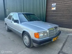 Grijs Gebruikt 1992 Mercedes 190 Sedan | € 7.450