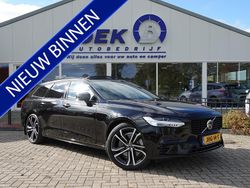 Zwart Gebruikt 2021 Volvo V90 R-Design Stationwagen | € 43.790 (Eerlijke prijs)