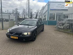 Zwart Gebruikt 2004 Volvo S60 Sedan | € 925 (Goede deal)