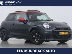 Grijs Gebruikt 2024 Mini Cooper S Hatchback | € 39.400