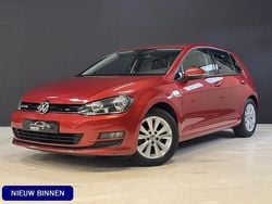 Rood Gebruikt 2016 VW Golf VII Hatchback | € 9.400 (Goede deal)