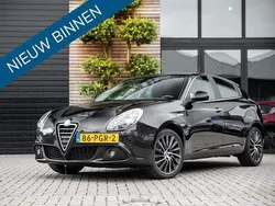 Zwart Gebruikt 2011 Alfa Romeo Giulietta Distinctive Hatchback | € 2.950 (Super prijs)