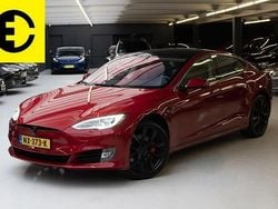Rood Gebruikt 2017 Tesla Model S Performance Sedan | € 34.950