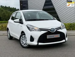 Wit Gebruikt 2016 Toyota Yaris Hybrid Hatchback | € 12.250 (Goede deal)