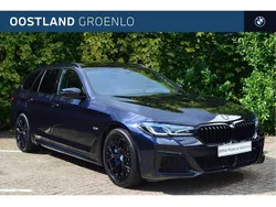 Zwart, metallic lak Gebruikt 2022 BMW 530 Executive Stationwagen | € 47.950 (Duur)