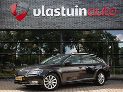 Zwart Gebruikt 2019 Skoda Superb Business Line Stationwagen | € 23.950 (Eerlijke prijs)
