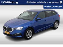 Blauw Gebruikt 2021 Skoda Scala Ambition Hatchback | € 16.450 (Eerlijke prijs)