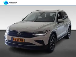 Wit Gebruikt 2021 VW Tiguan Business SUV | € 26.425 (Super prijs)