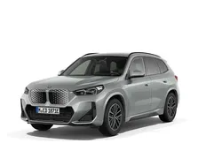 Zilver Nieuw 2025 BMW iX1 M Sport SUV | € 57.254 (Super prijs)